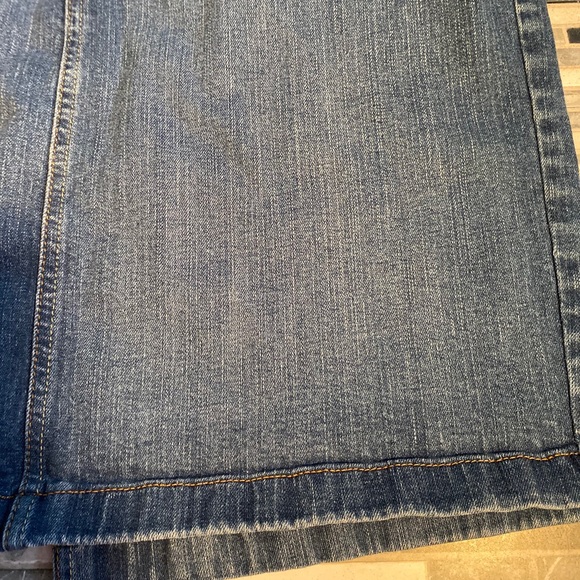 BOGO Old Navy Denim Skirt - Picture 4 of 8